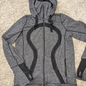 Lululemon Athletica Stride Jacket Charcoal and Black Zip-Up